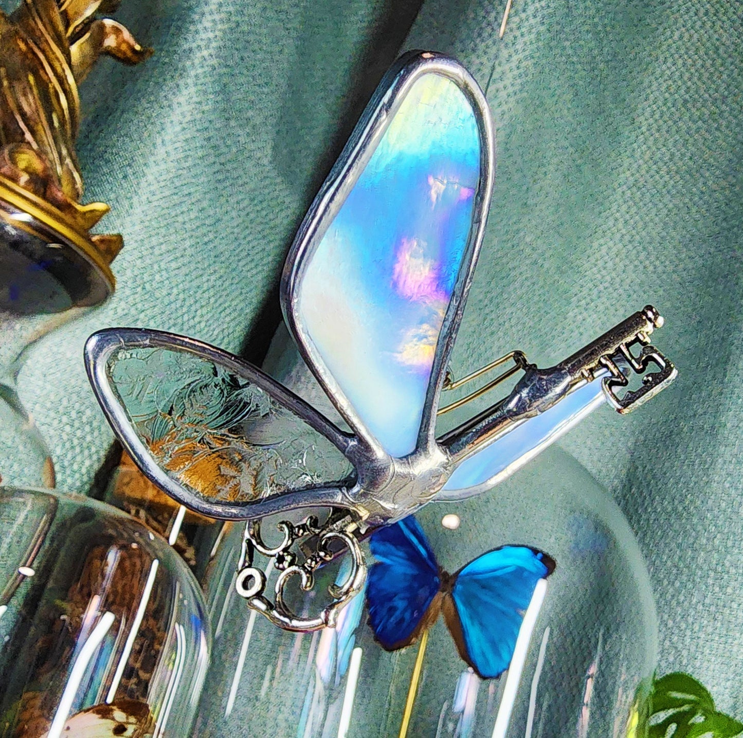 White Mottled Iridescent on Clear Glue Chip - Flying Key - Stained Glass Suncatcher