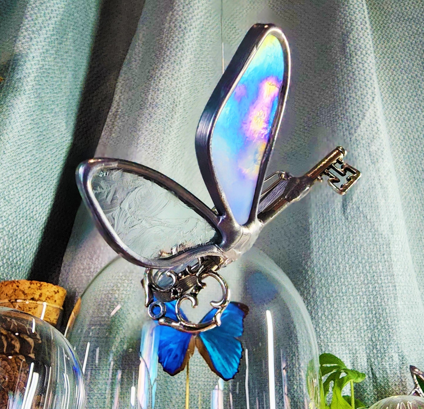 White Mottled Iridescent on Clear Glue Chip - Flying Key - Stained Glass Suncatcher