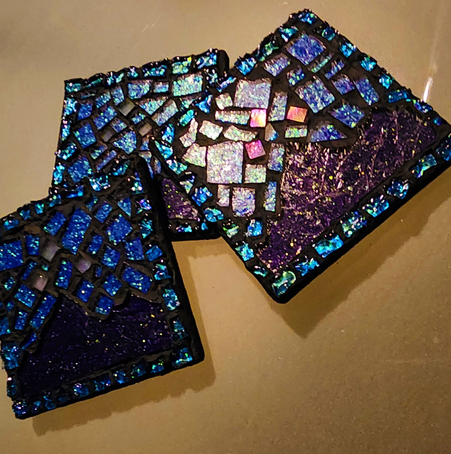 Velaris Mosaic Coaster - officially licensed ACOTAR Merch - Glue Chip Mountain